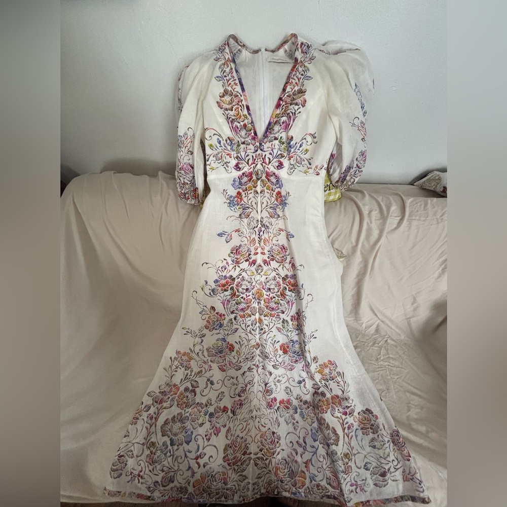 Gently worn Zimmermann linen dress in size 0! $150!